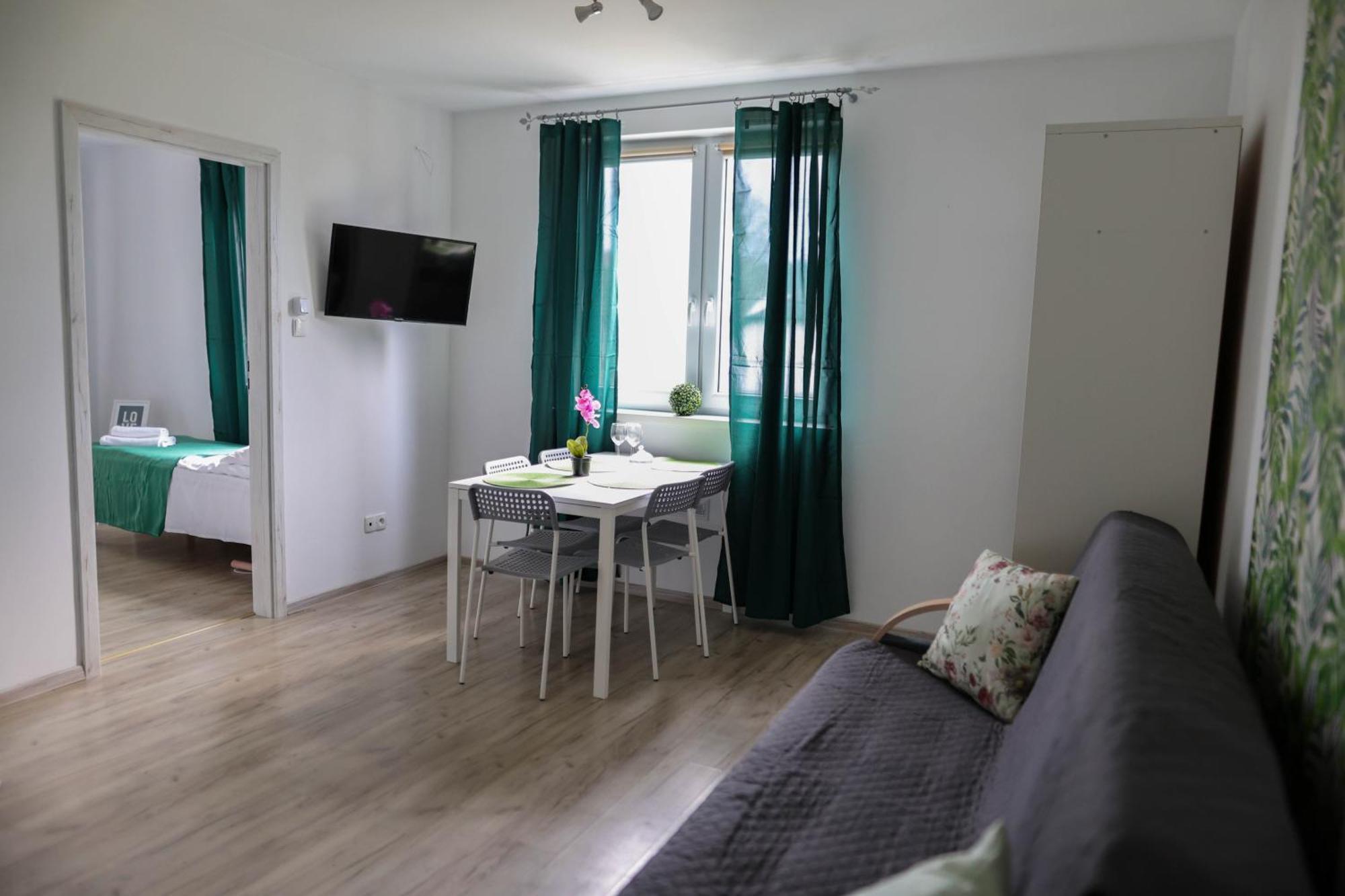 פודאובי Apartamenty Poddabek- Basen Kryty, Sauna, Animacje Dla Dzieci , Malpi Gaj, Baseny Na Dachu מראה חיצוני תמונה