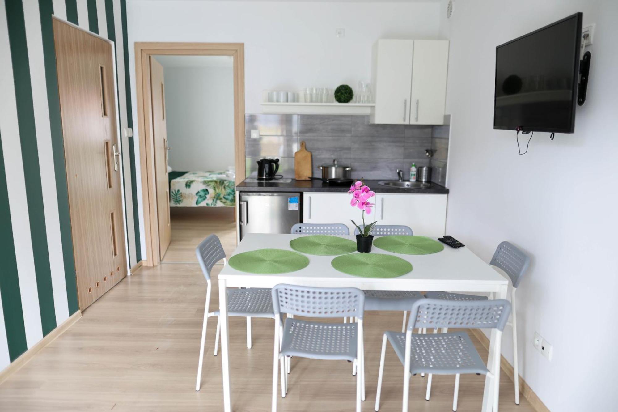 פודאובי Apartamenty Poddabek- Basen Kryty, Sauna, Animacje Dla Dzieci , Malpi Gaj, Baseny Na Dachu מראה חיצוני תמונה